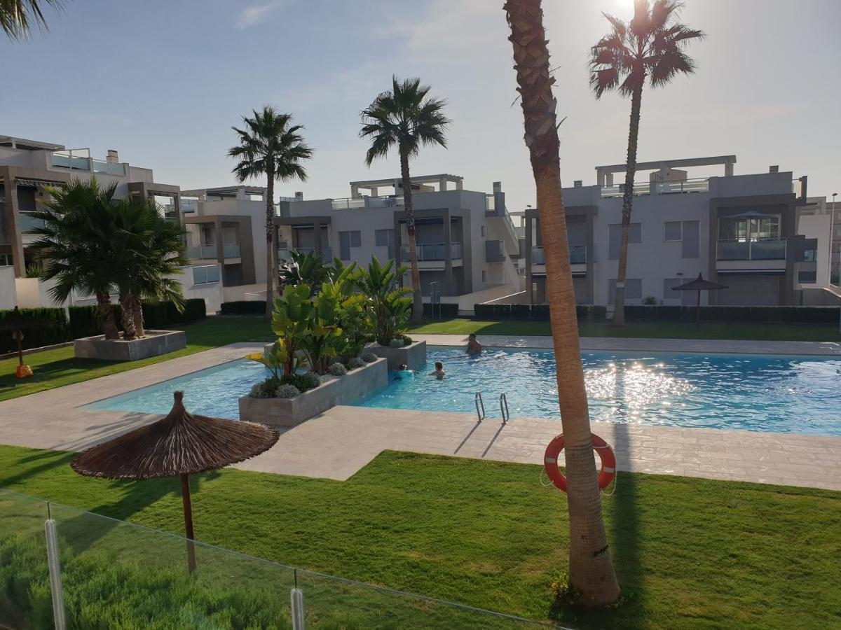 El Mirador Amelie Ground Floor Apartment In Torrevieja Punta Prima Wifi Pool And Close To Beach And Golf Esterno foto